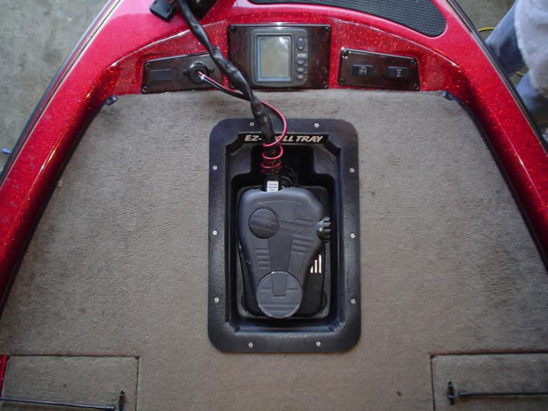 best recessed trolling motor tray        
        <figure class=